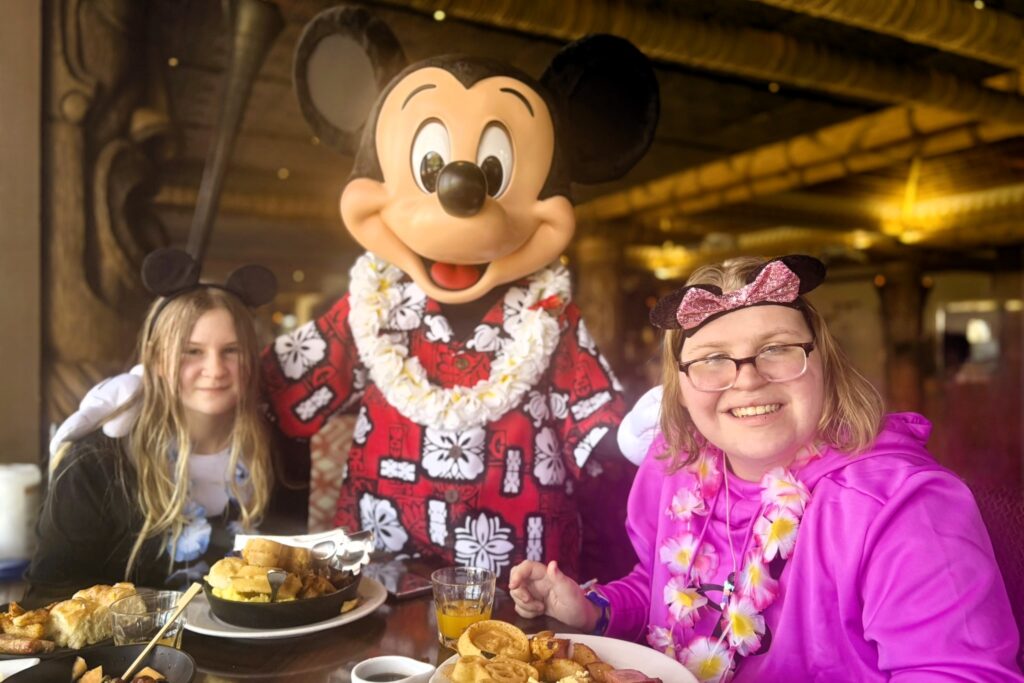 Character dining outside the parks