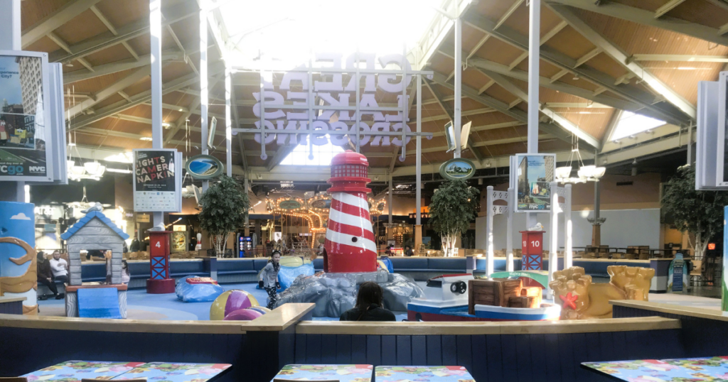 What to do at Great Lakes Crossing Outlet Mall with Kids