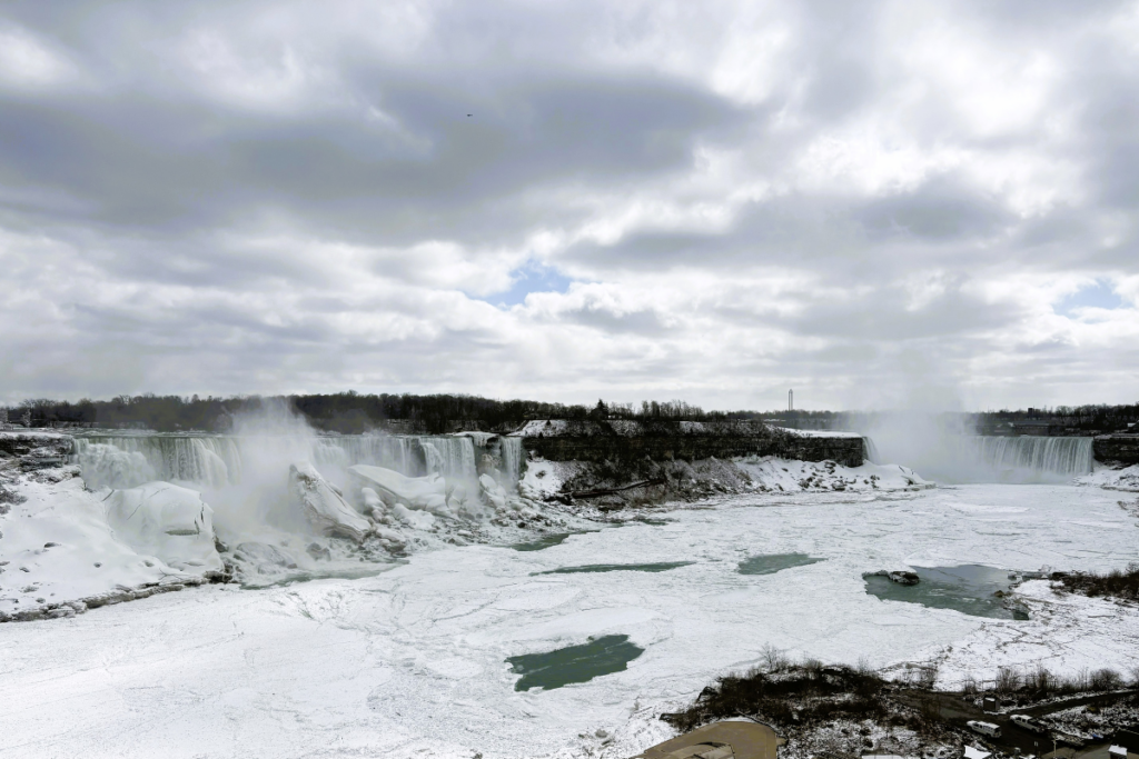 Niagara Falls in the Winter