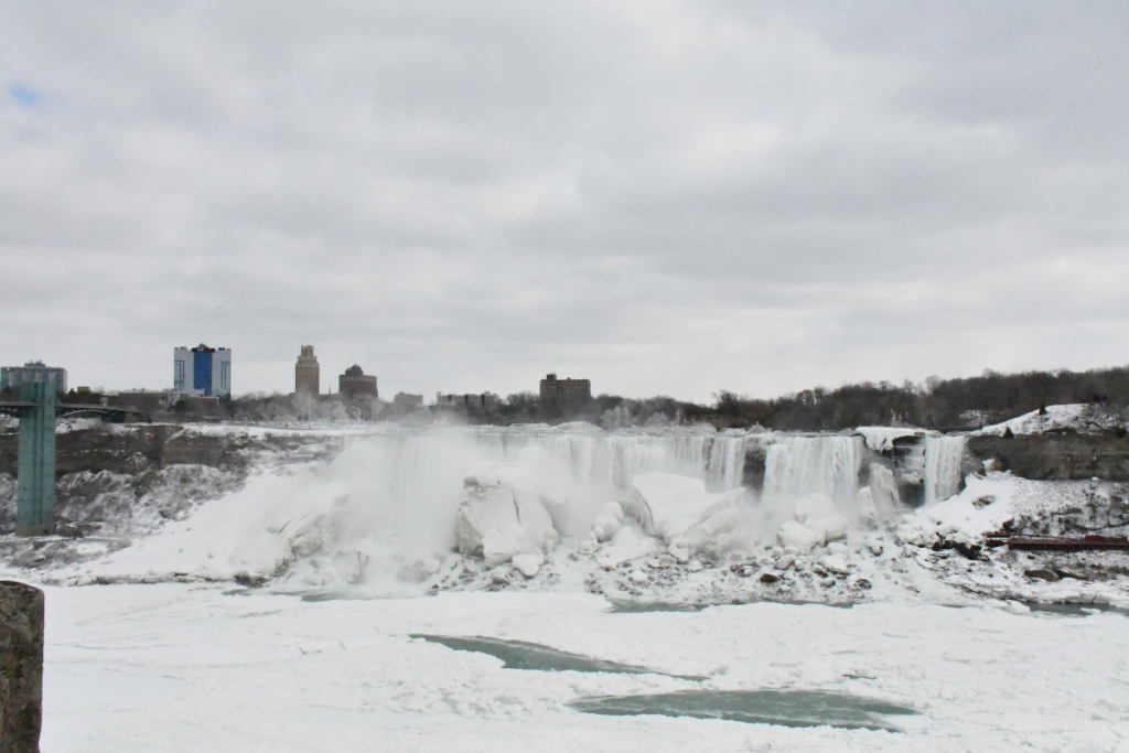 Visiting Niagara Falls in the Winter