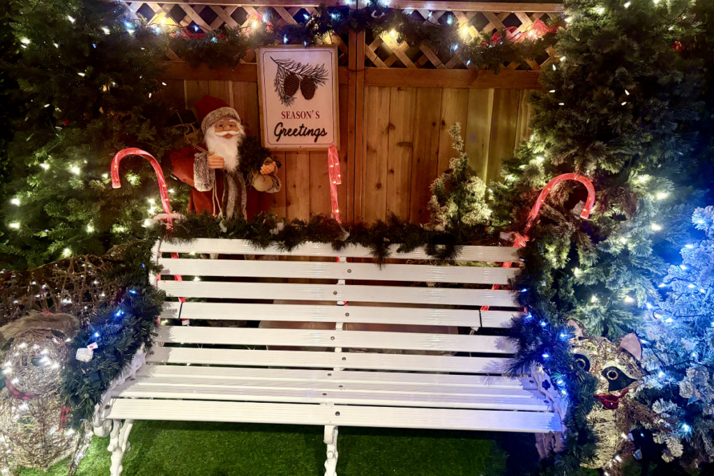 Christmas Bench