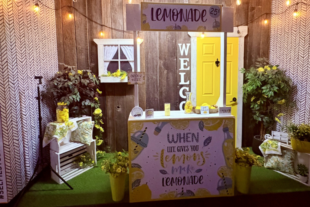Lemonade Stand