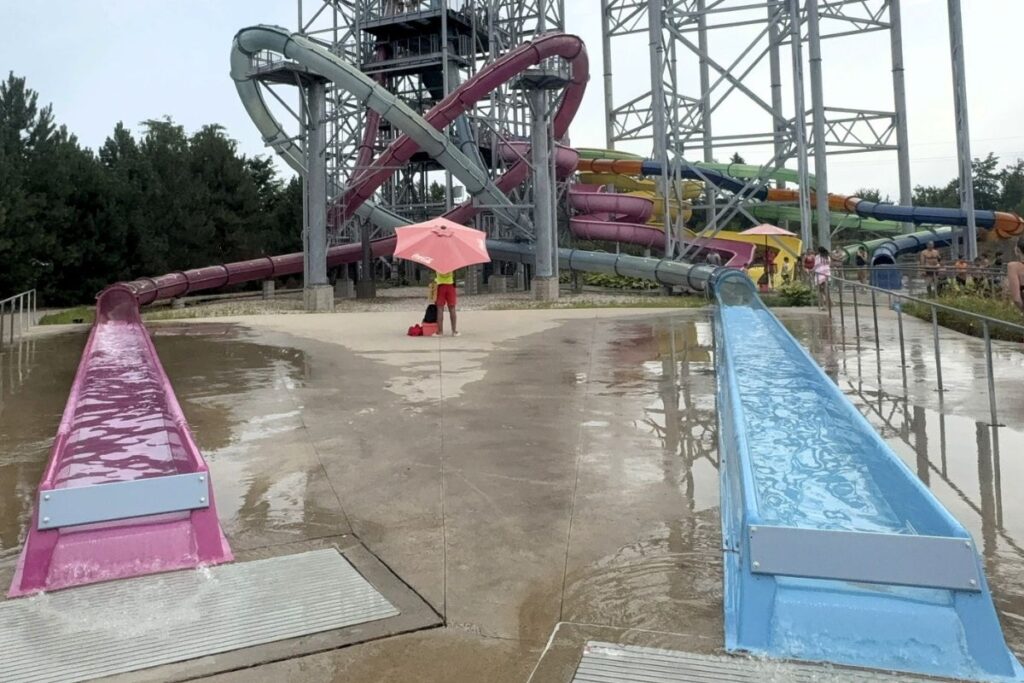 Calypso Waterpark Aqualoops