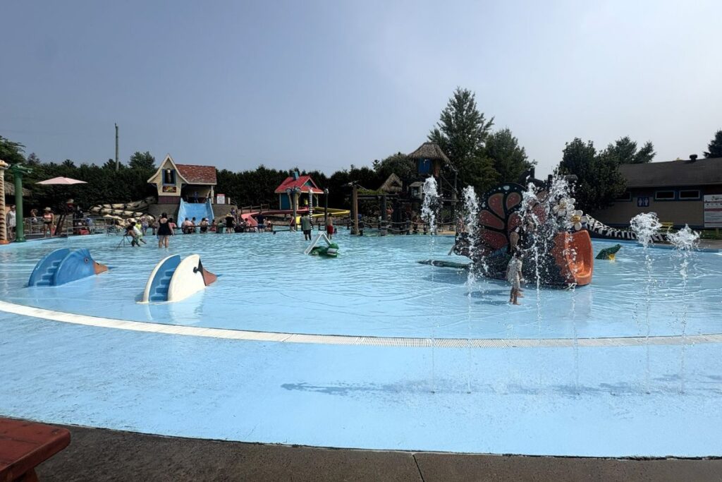 Zoo Lagoon